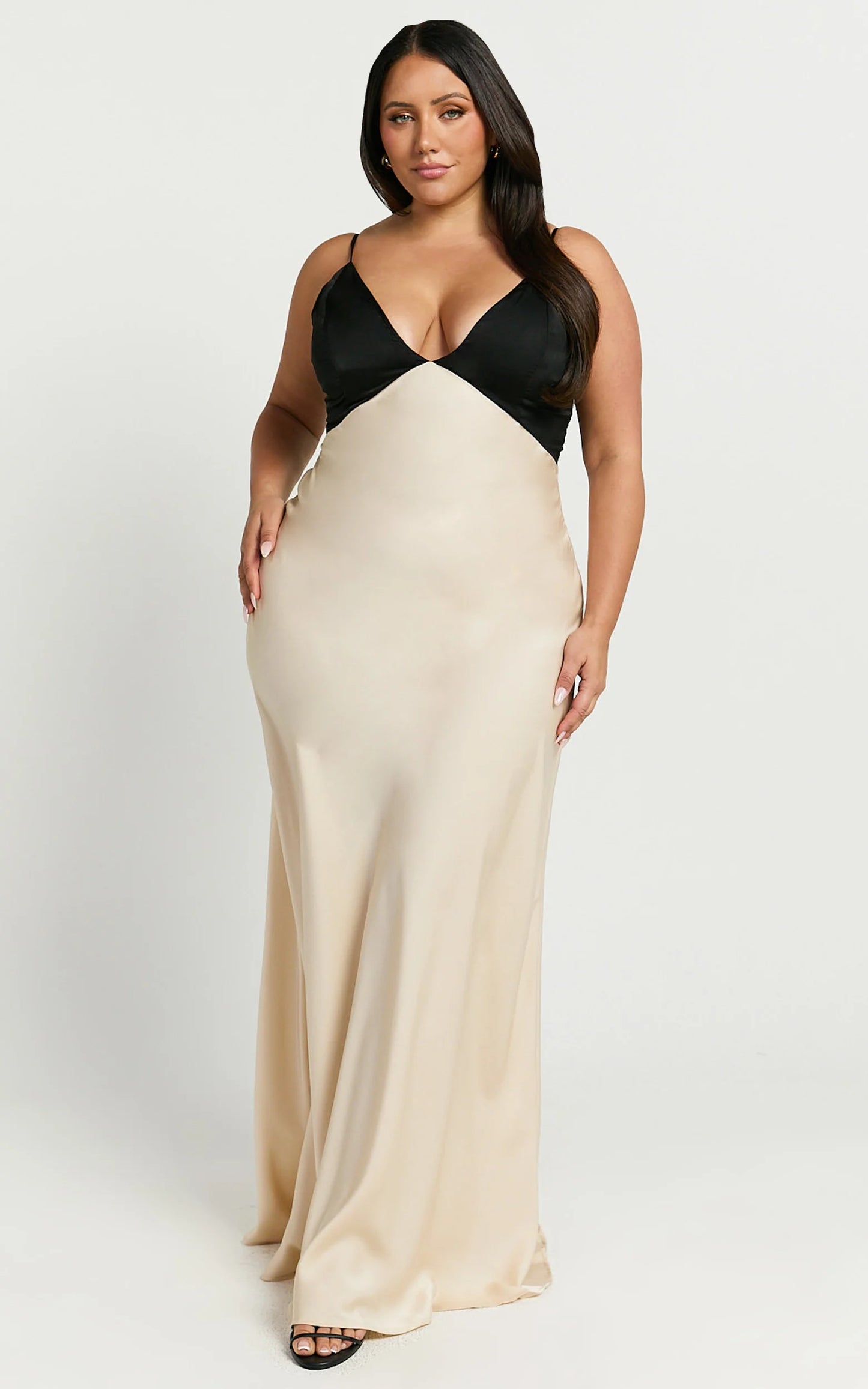 Lustrous Satin Sheath V-Neck Spaghetti Strap Two-Tone Floor-Length Evening Gown