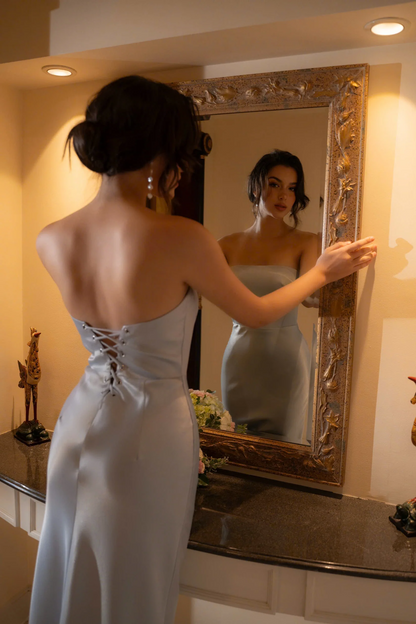 Form-fitting mermaid strapless lace-up back floor-length evening dress