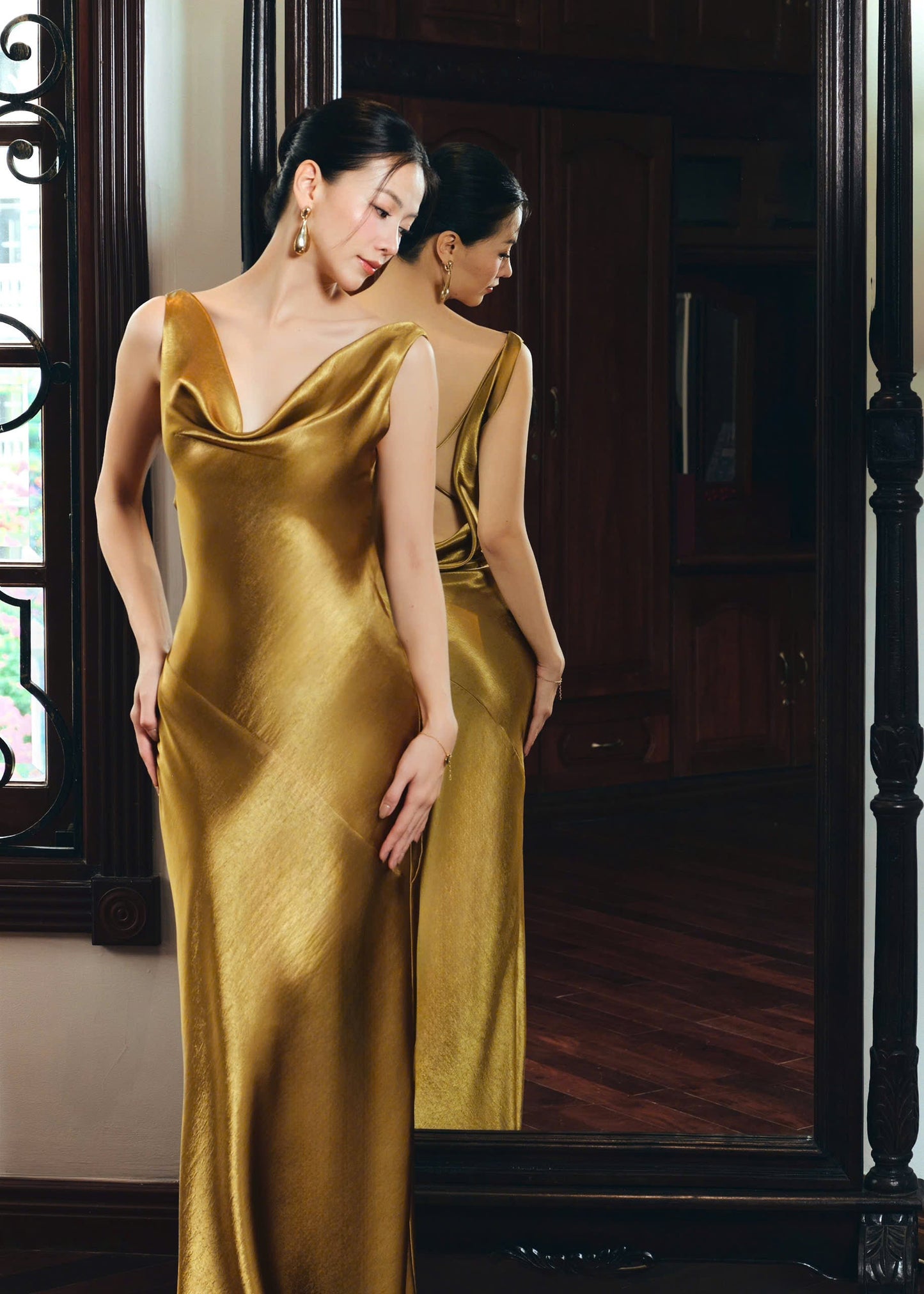 Form-fitting slip cowl neck sleeveless open-back floor-length evening dress