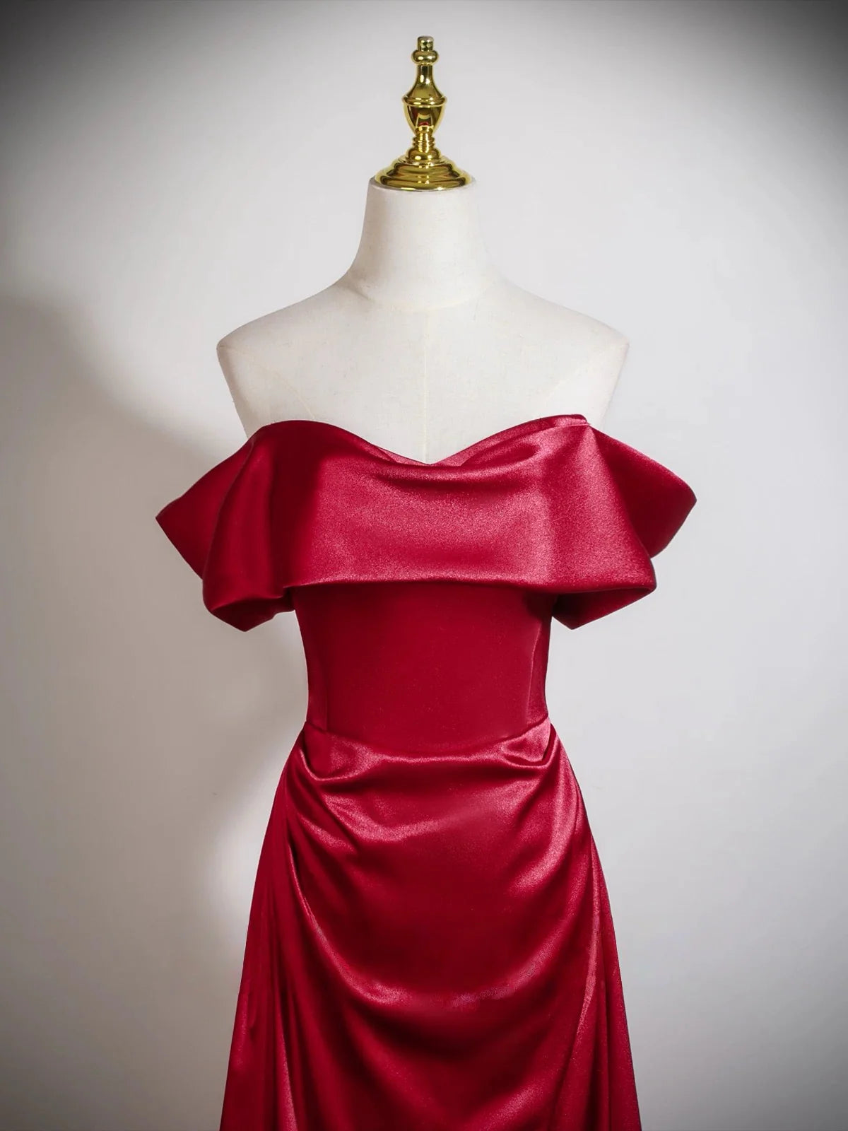 Glamorous Burgundy Satin Mermaid Off-the-Shoulder Sweetheart Neck Lace-Up Back Prom Dresses