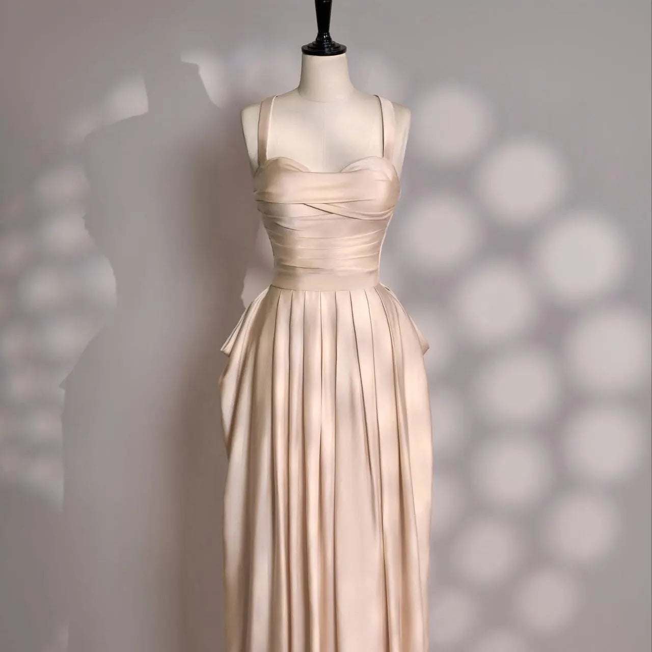 Glamorous Champagne Satin Evening Dress with Ruched Bodice, Draped Skirt and Convertible Straps
