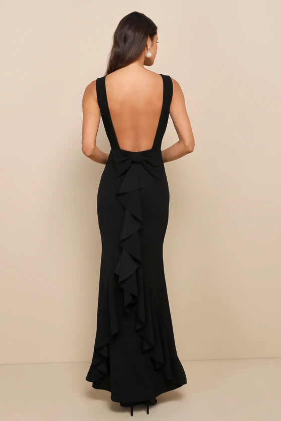 Glamorous Crepe Evening Dresses with Boat Neckline, Open Back Bow Detail and Ruffled Mermaid Skirt Formal Gown