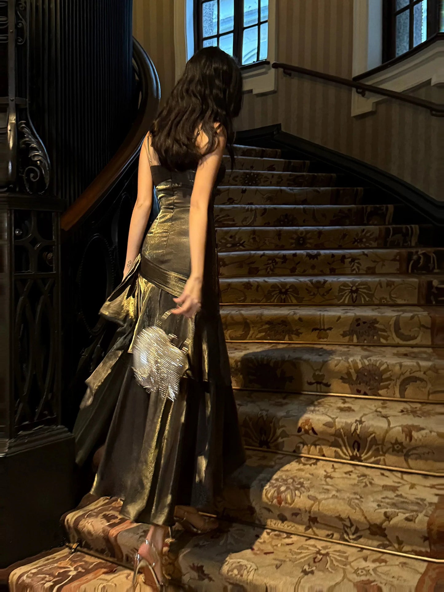 Glamorous Fitted Mermaid Sweetheart Neck Spaghetti Strap Tiered Prom Dresses