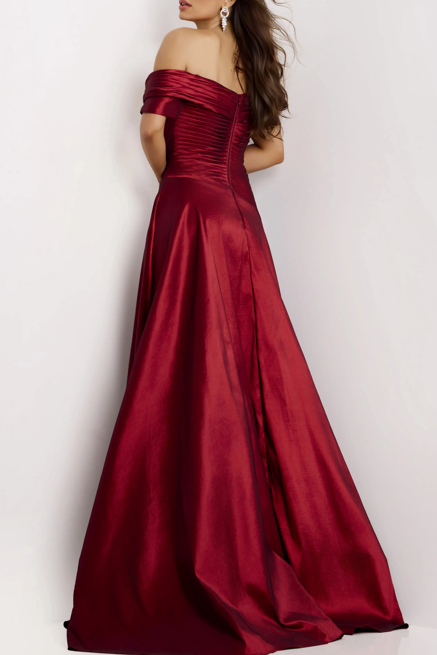 Glamorous Flowing A-Line Off-the-Shoulder Short Sleeve Ruched Back Floor-Length Evening Dress