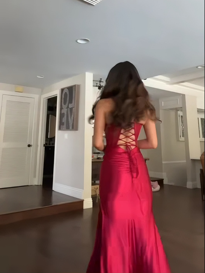 Glamorous Mermaid Sweetheart-Neck Corset-Back Floor-Length Satin Prom Dress
