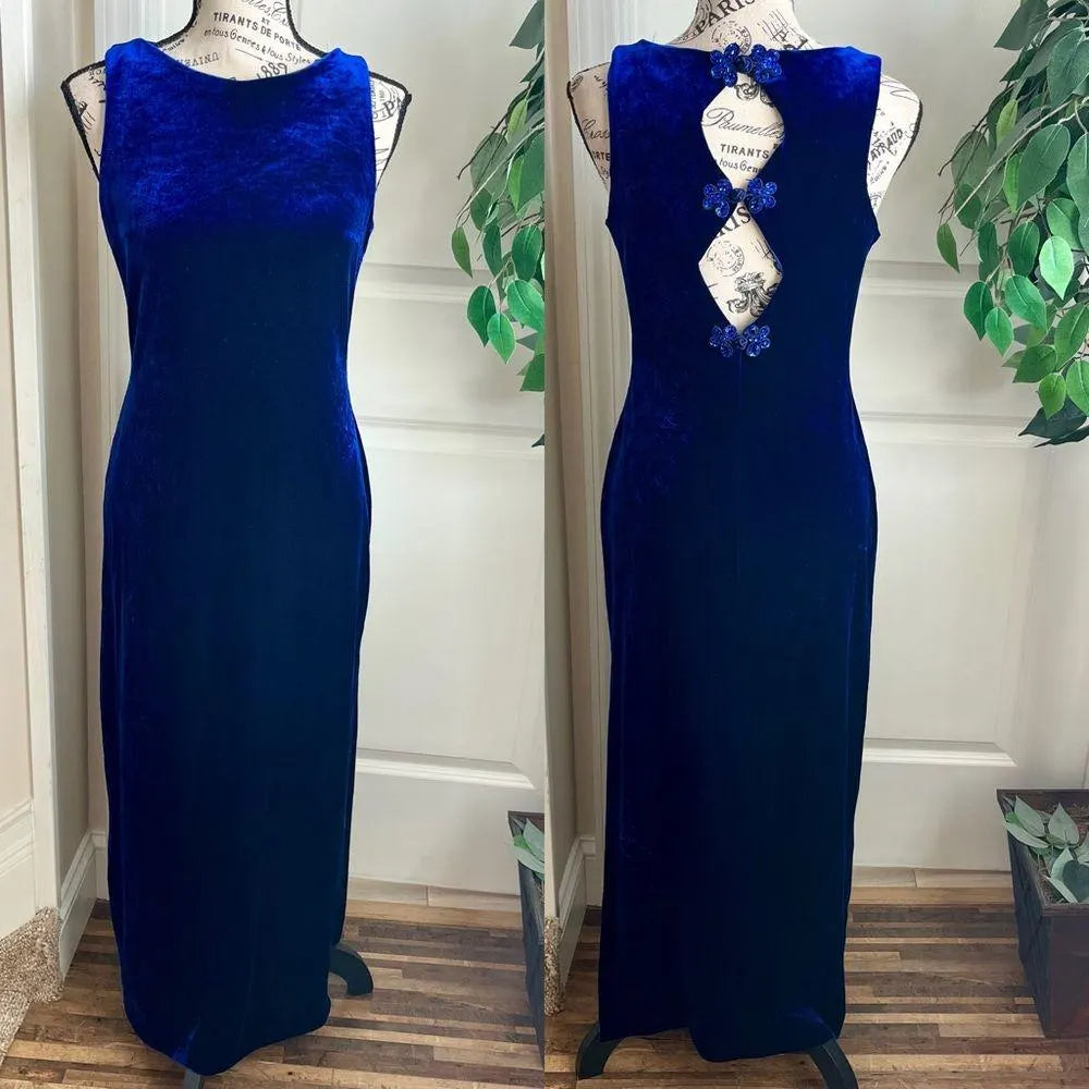 Glamorous Royal Blue Velvet Evening Dress with Cutout Back and Beaded Floral Appliqués