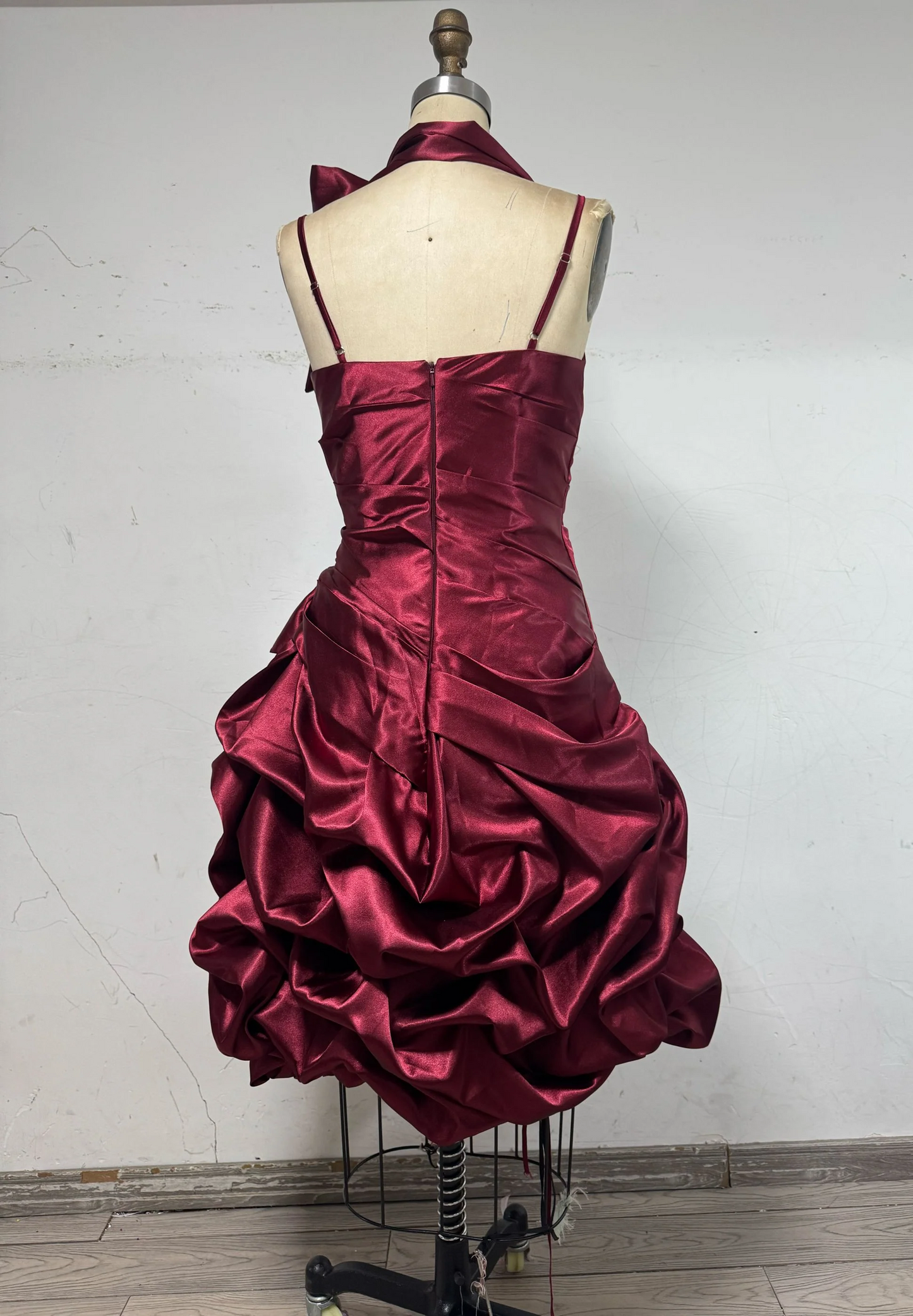 Glamorous Ruched Bodycon Square Halter Bow Strap Thin Spaghetti Zip Back Bubble Mini Homecoming Dress