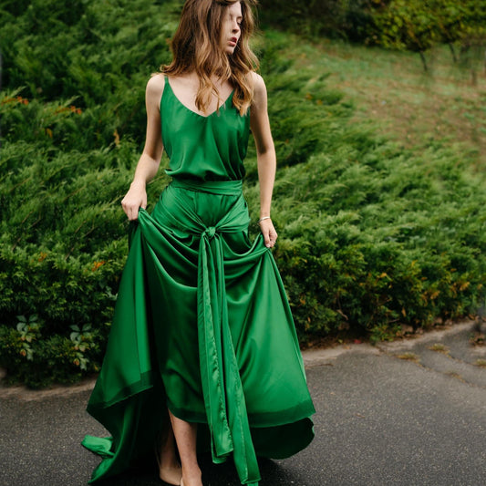 Glamorous Satin A-Line V Neck Spaghetti Strap Open Back Tie Waist Evening Dress