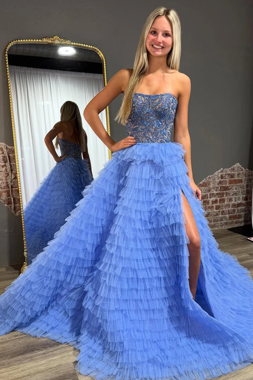 Glamorous Strapless Tiered Tulle Prom Dress with Beaded Lace Bodice and High Slit
