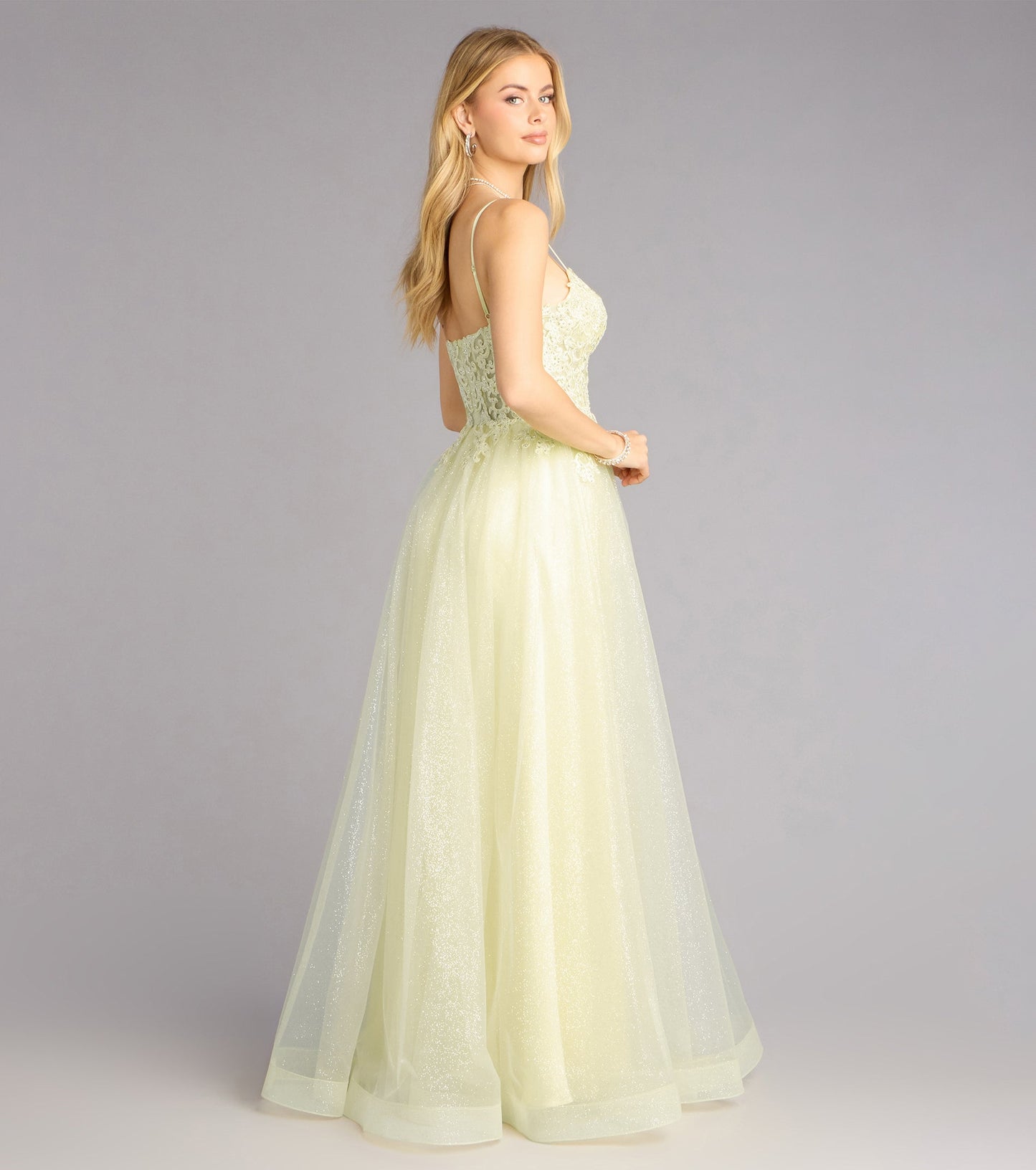 Sparkling Glitter Tulle A-Line Sweetheart Spaghetti Strap Lace Applique Floor Length Evening Gown