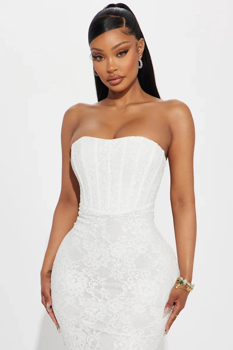 Gorgeous Mermaid Strapless Sleeveless Corset Fitted White Maxi Evening Dresses Women