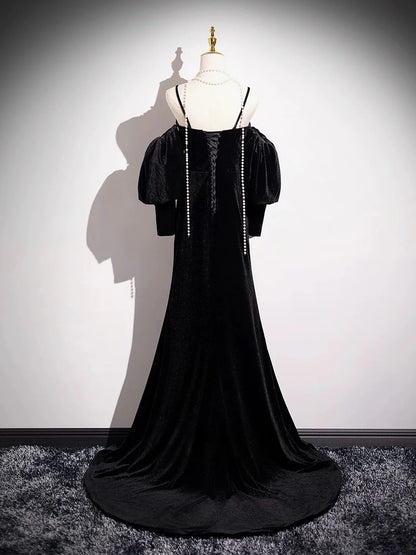 Gothic Velvet Mermaid Sweetheart Neck Spaghetti Strap Cold Shoulder Lace-Up Back Prom Dresses