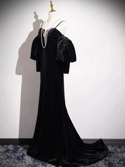 Gothic Velvet Mermaid Sweetheart Neck Spaghetti Strap Cold Shoulder Lace-Up Back Prom Dresses