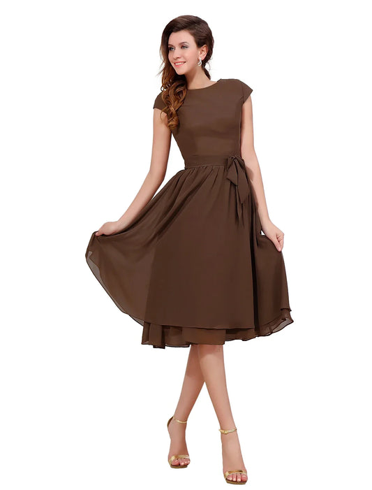 Graceful Chiffon A-Line Boat Neck Cap Sleeves Button Back Knee-Length Mother of the Bride Dresses
