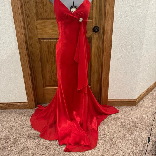 Halter Neck Velvet Evening Dress with Crisscross Back Cutout, Rhinestone Detail and Train