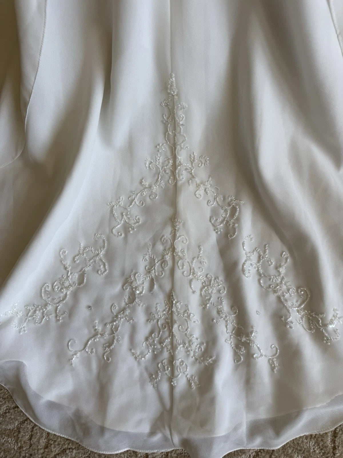 Ivory Chiffon Halter V-neck Beaded Waist Mermaid Embroidered Chapel Train Wedding Dresses