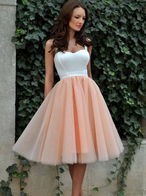 Lovely Two-tone White Peach A-line Sweetheart Wide Strap Zipper Back Knee-length Homecoming Dresses