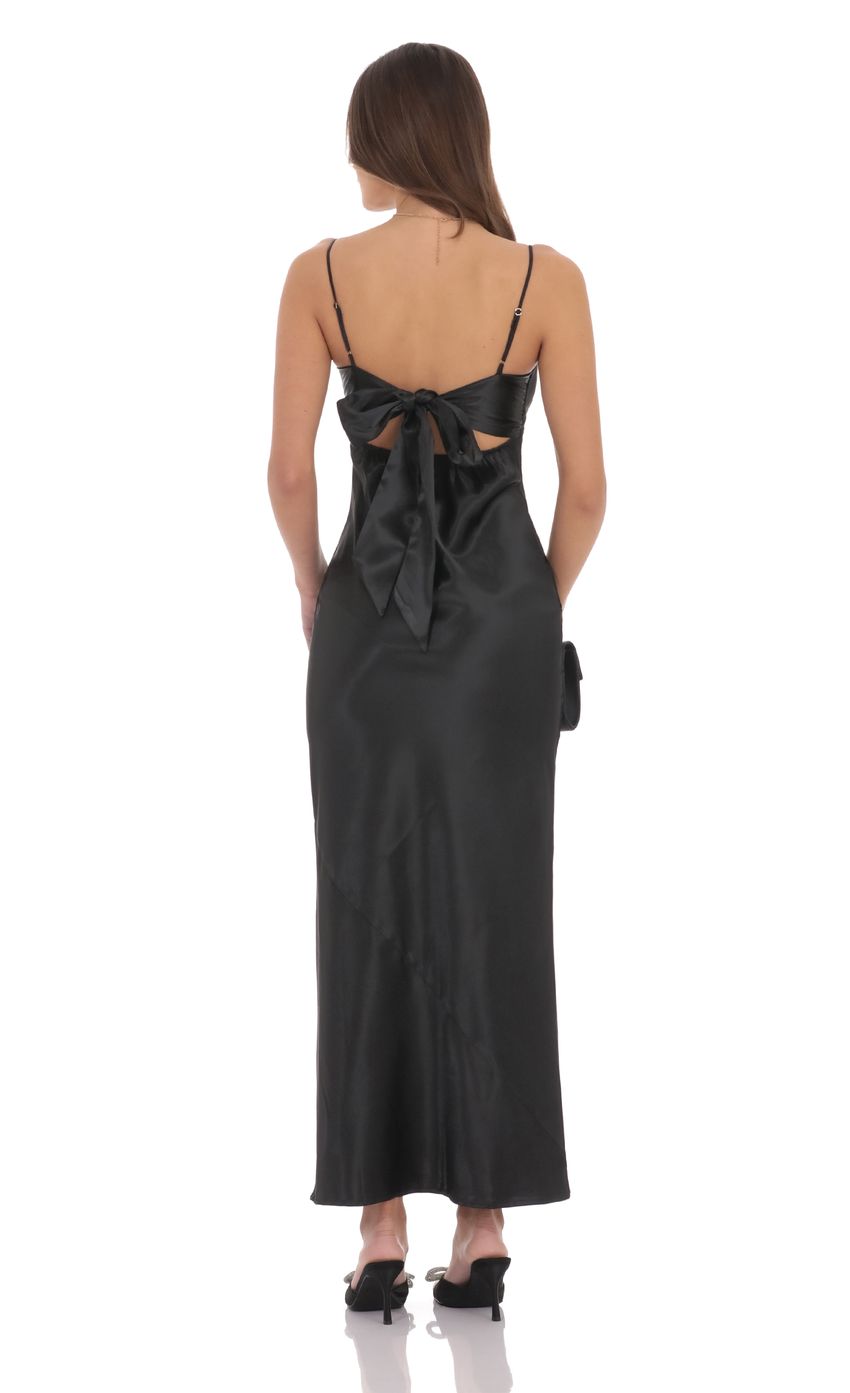 Luxe Satin Spaghetti Strap Sweetheart Neck Back Bow Tie Maxi Evening Dress