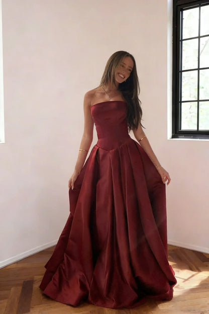 Luxurious Satin Ball Gown Sweetheart Strapless Sleeveless Zipper Back Floor-Length Evening Dresses