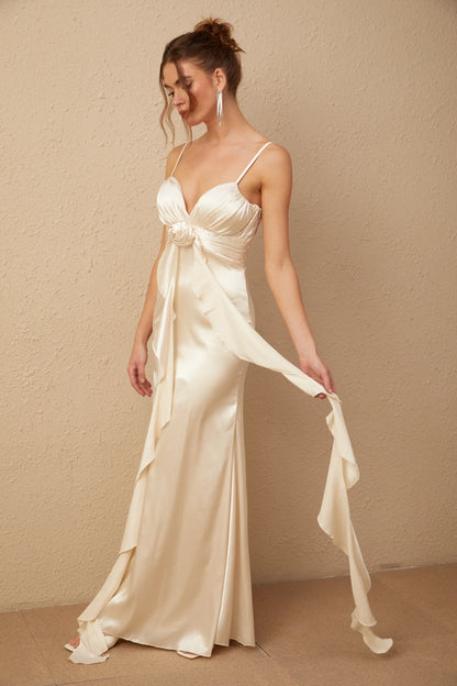 Luxurious Satin Sheath Sweetheart Spaghetti Strap Straight Back Floor-Length Evening Dresses