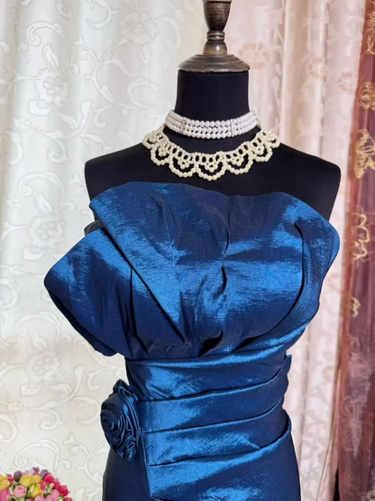Luxury Bodycon Strapless Origami Bust Deep V Back Floral Appliqué Satin Mini Homecoming Dress
