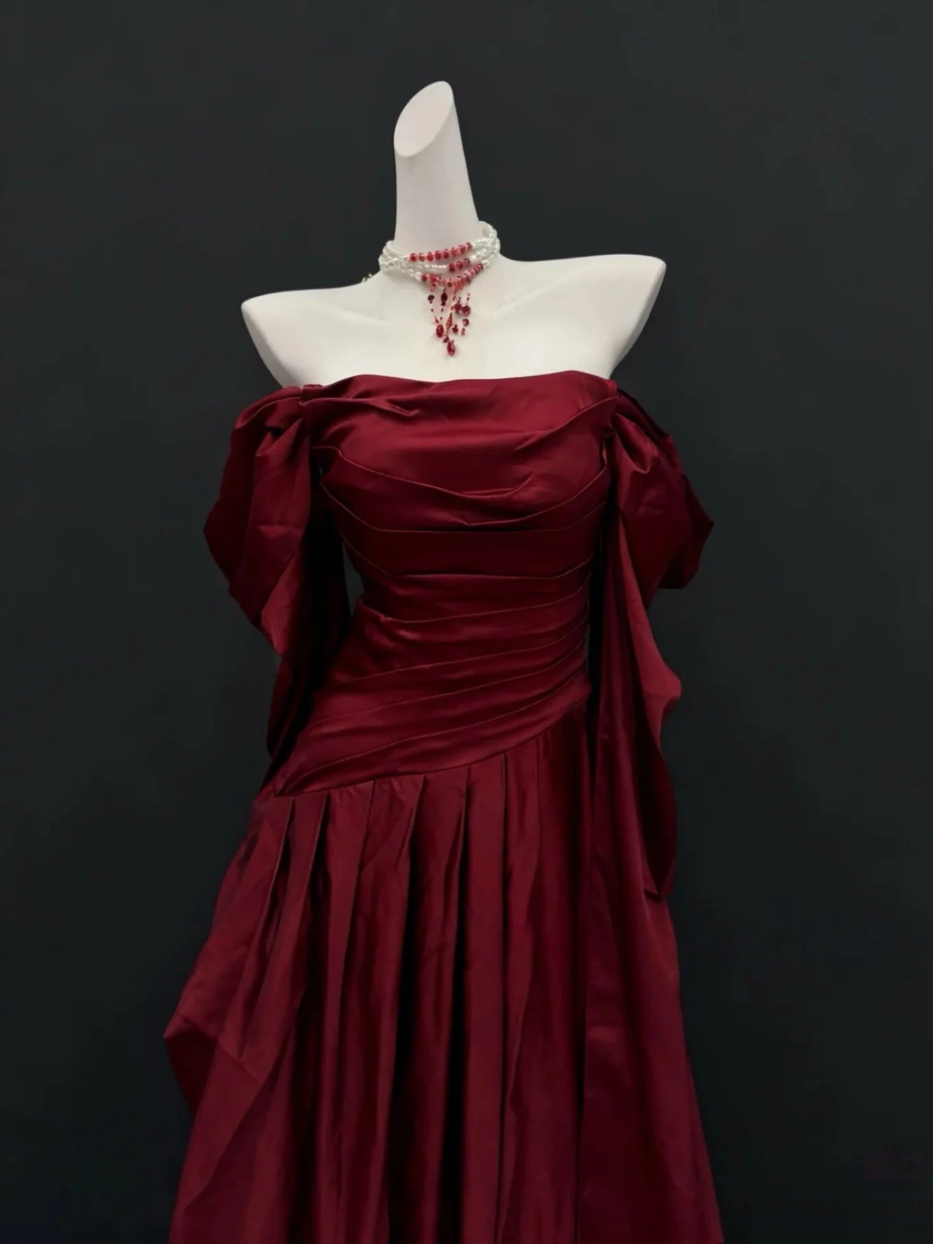 Luxury Fitted A-Line Sweetheart Neck Off-The-Shoulder Lace-Up Back Prom Dresses