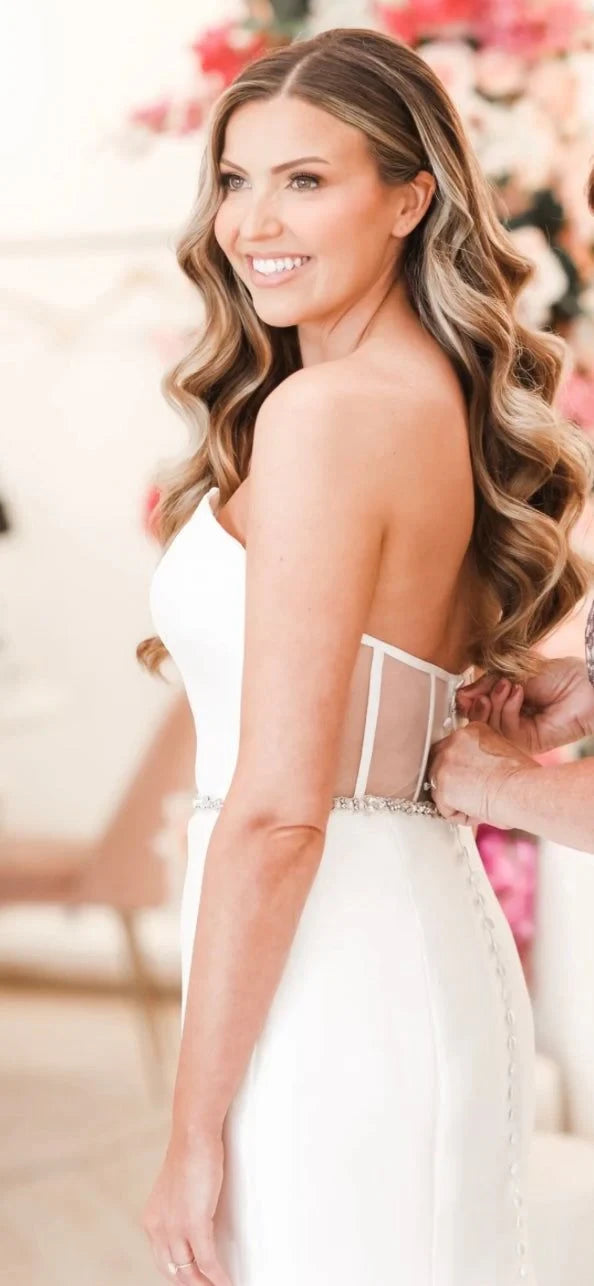 Modern Simple Satin Mermaid Strapless V-Neck Sleeveless Illusion Corset Back Floor-Length Wedding Dresses