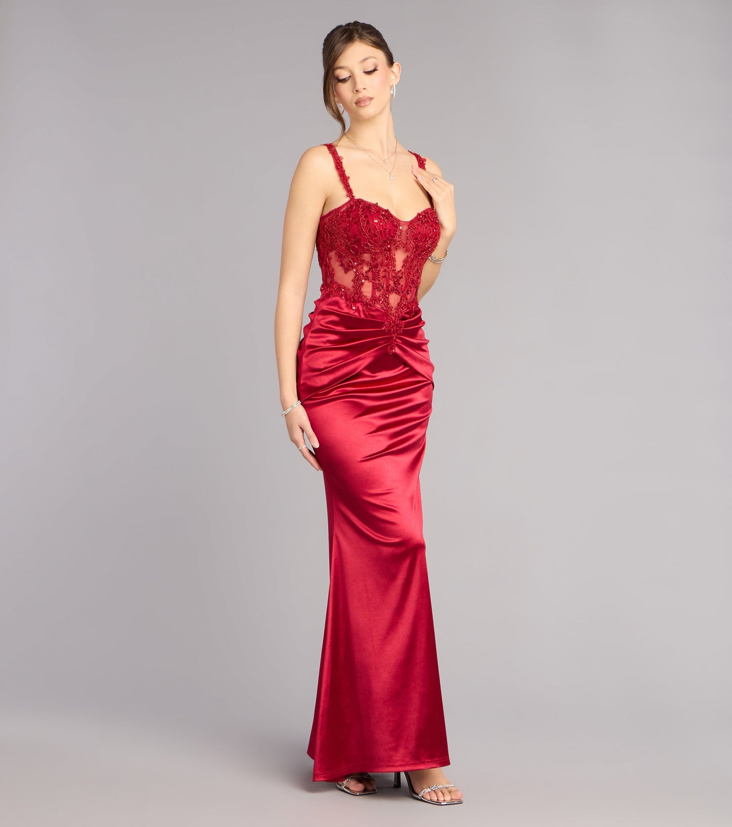 Elegant Satin Mermaid Sweetheart Spaghetti Strap Beaded Navy Evening Gown