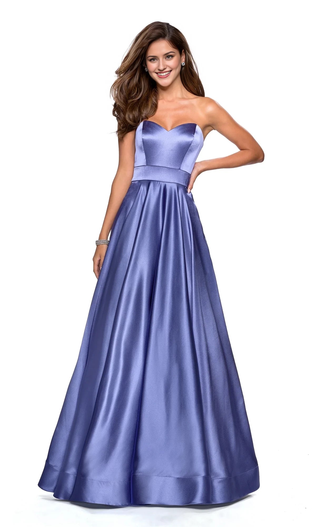 Off shoulder collar sleeveless strapless backless and floor length Evening dress