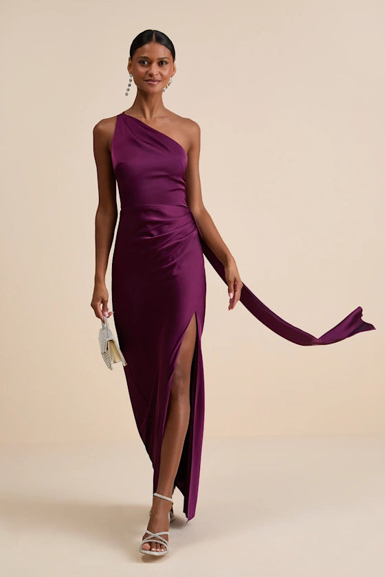 One-Shoulder Satin Evening Dresses with Ruched Detail, Sash Accent and High Slit Formal Gown