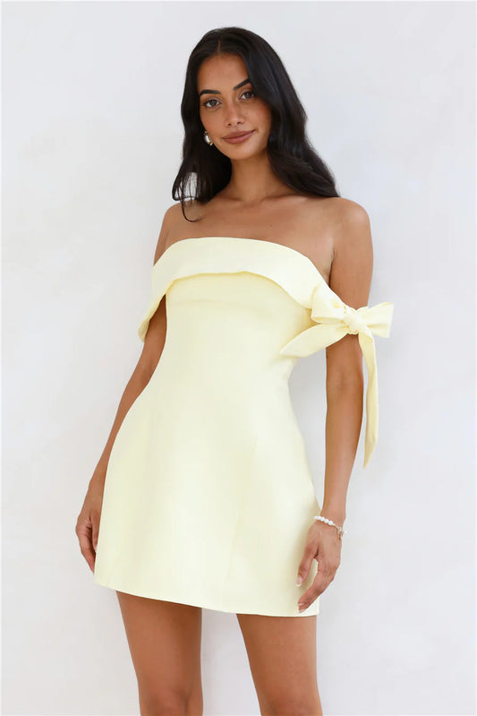 Pale Yellow Off The Shoulder Big Bow Side Tie Fitted Mini Cocktail Homecoming Dresses