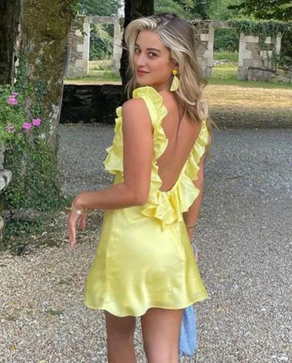 Playful Satin A-Line Ruffled Sweetheart Sleeveless Open Back Mini Homecoming Dresses