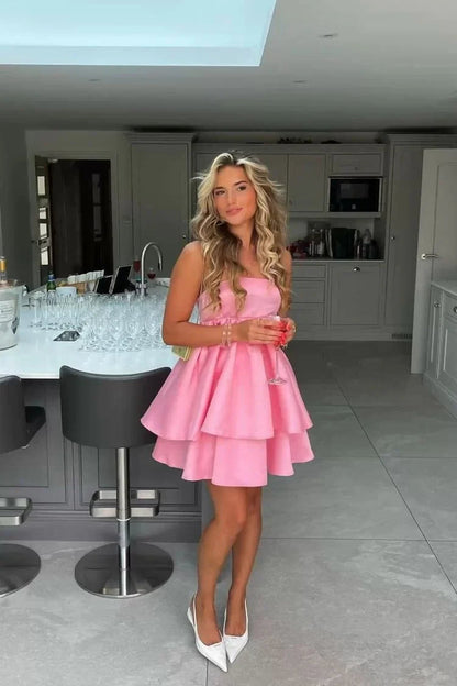 Playful Satin A-Line Sweetheart Strapless Lace-Up Back Short Homecoming Dresses