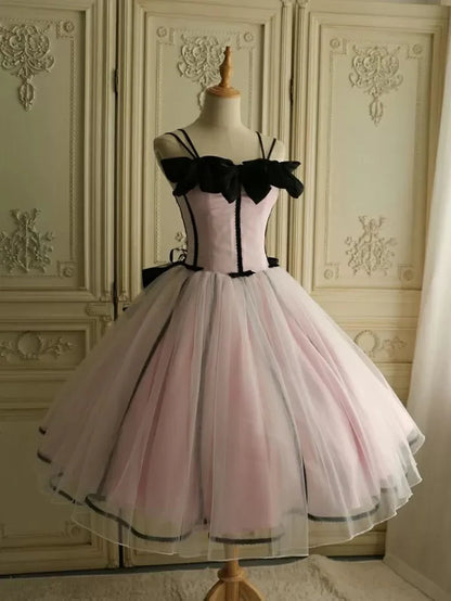 Playful Tulle Ball Gown Off-Shoulder Sweetheart Sleeveless Lace-Up Back Short Homecoming Dresses