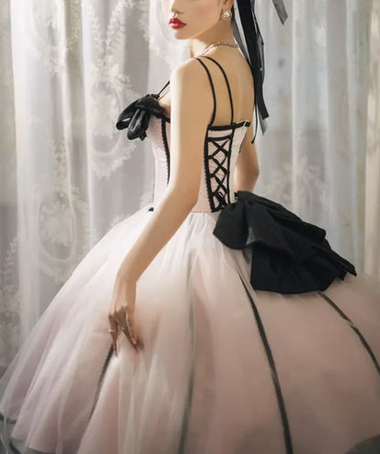 Playful Tulle Ball Gown Off-Shoulder Sweetheart Sleeveless Lace-Up Back Short Homecoming Dresses