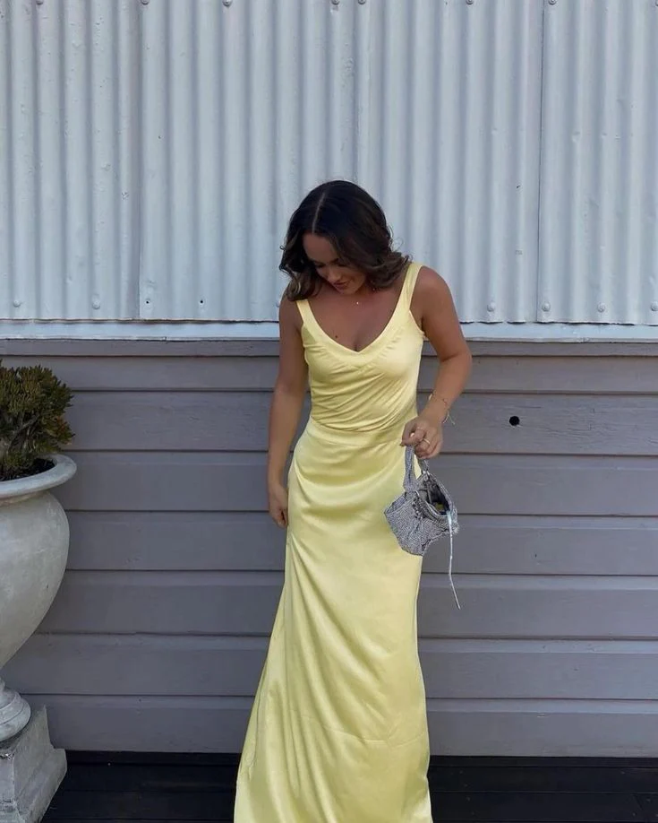 Elegant Satin Mermaid V-Neck Crisscross-Back Ruched Floor Length Prom Dress