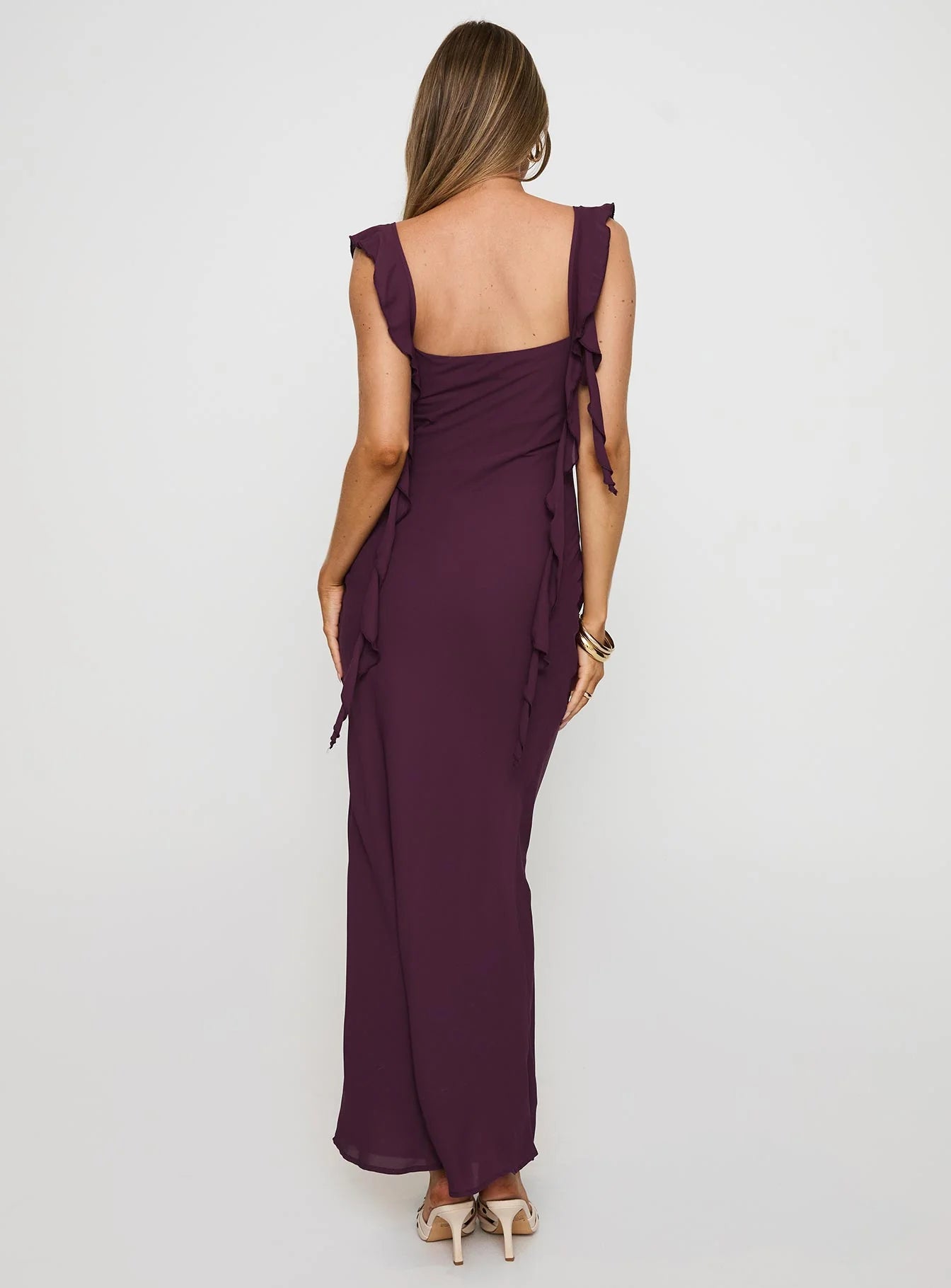 Romantic Form-Fitting Square Neck Ruffle Strap Open Back Maxi Evening Dress