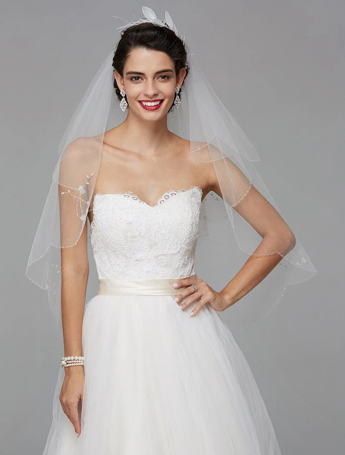Romantic Lace Tulle A-Line Sweetheart Button-Back Floor-Length Wedding Dress