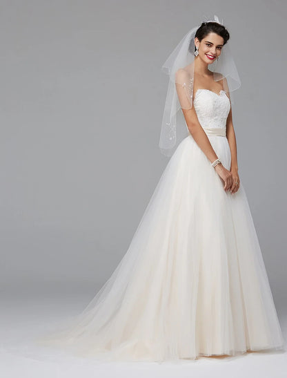 Romantic Lace Tulle A-Line Sweetheart Button-Back Floor-Length Wedding Dress