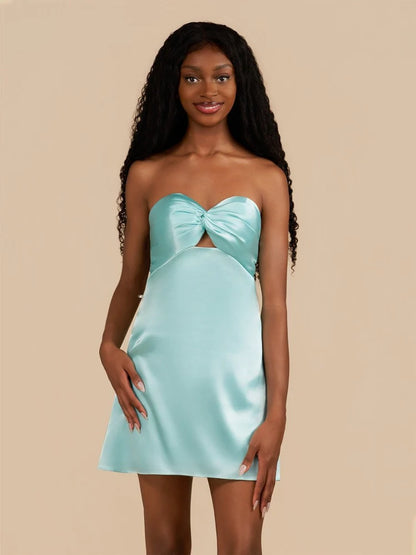 Satin A-Line Strapless Sweetheart Neck Twist Front Bow Back Short Length Homecoming Dresses