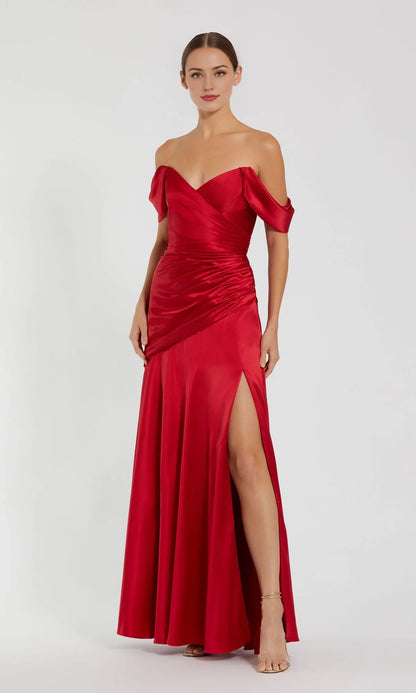 Shoulder less neckline with sleeveless pleats, backless side slit and floor length Prom dress