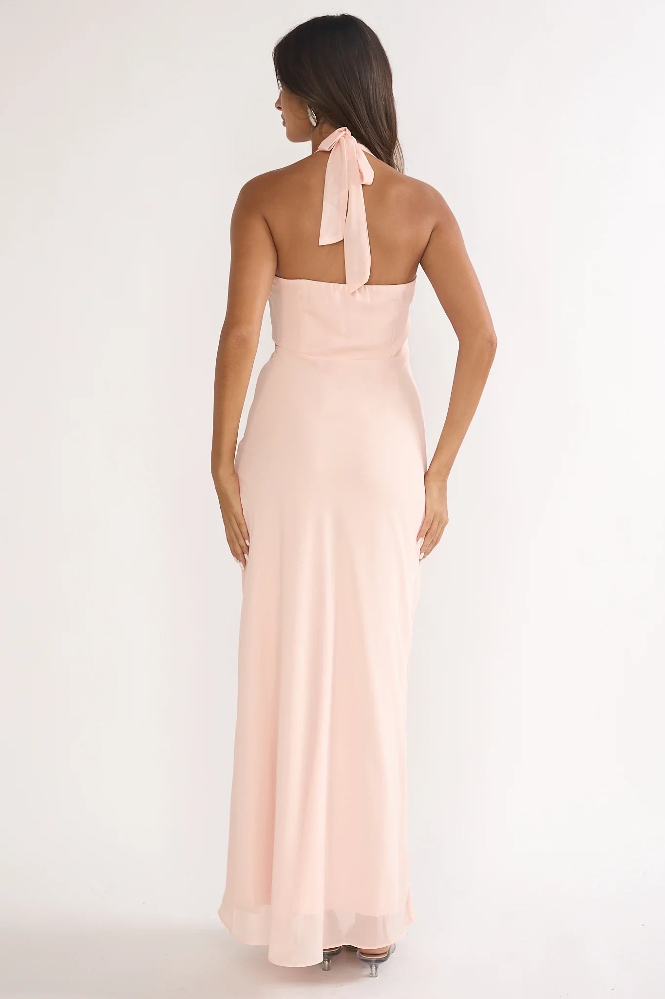Simple Chiffon Sheath Cowl Halter Neck Sleeveless Open Back Floor-Length Prom Dresses