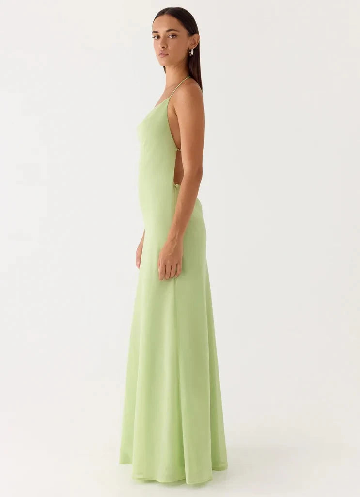 Simple Chiffon Sheath Open Back Halter Neck Sleeveless Maxi Prom Dresses