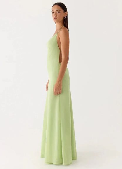 Simple Chiffon Sheath Open Back Halter Neck Sleeveless Maxi Prom Dresses