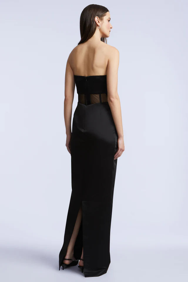 Sleek Black Satin Fitted Strapless Sweetheart Neck Floor-Length Evening Dresses