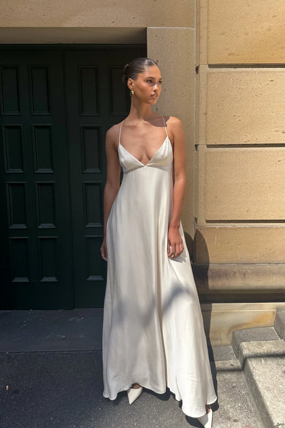 Sleek Satin A-Line Plunge V-Neck Sleeveless Criss-Cross Open Back Floor-Length Evening Dresses