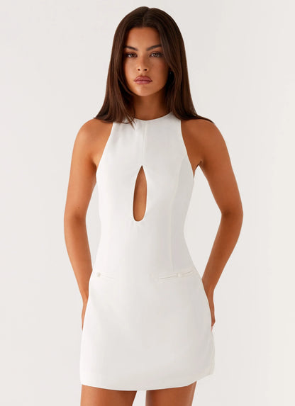 Sleek Satin Sheath Halter Keyhole Neck Sleeveless High Back Zipper Mini Homecoming Dresses
