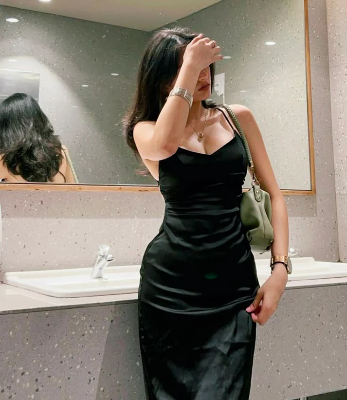 Sleek Satin V-Neck Spaghetti Strap Lace-Up Open-Back Midi Prom Dress
