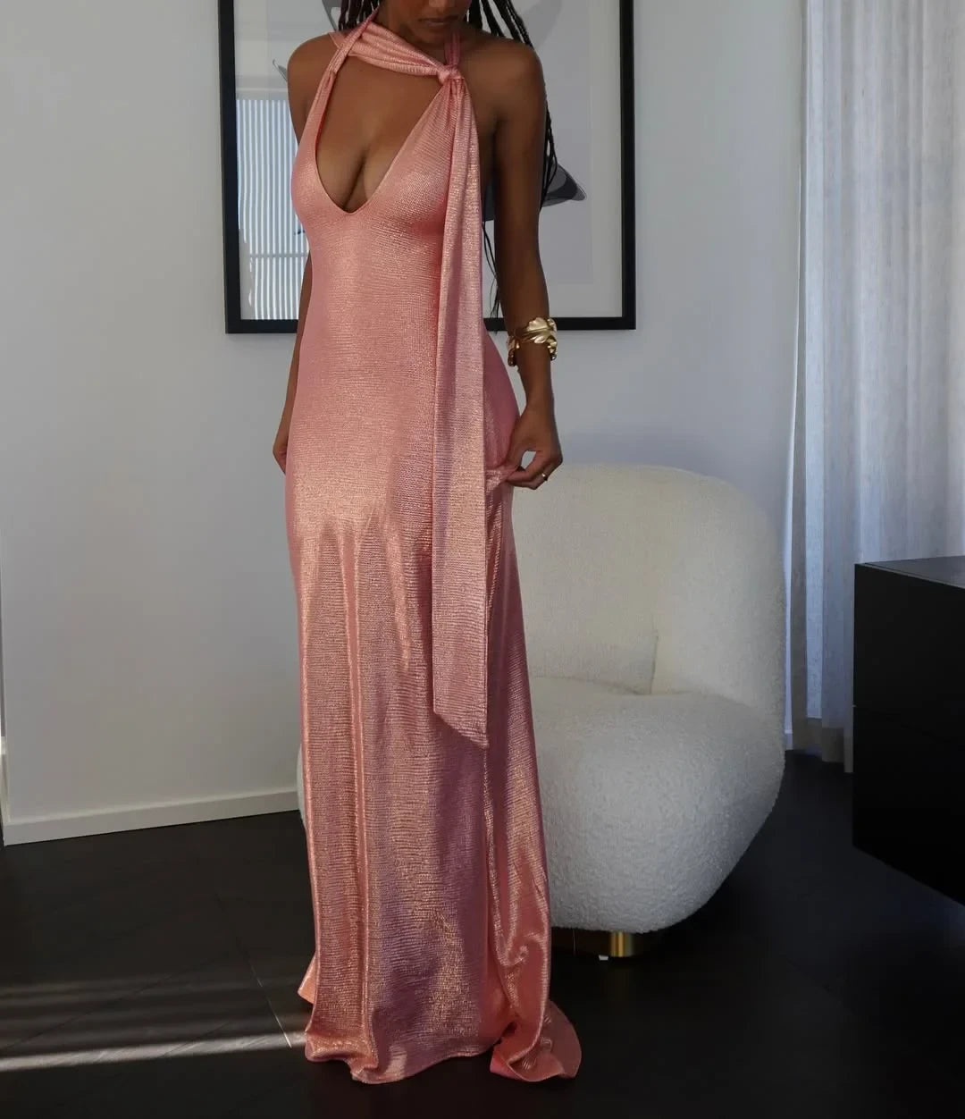 Sleek Sequin Sheath Halter V-Neck Sleeveless Open Back Floor-Length Prom Dresses