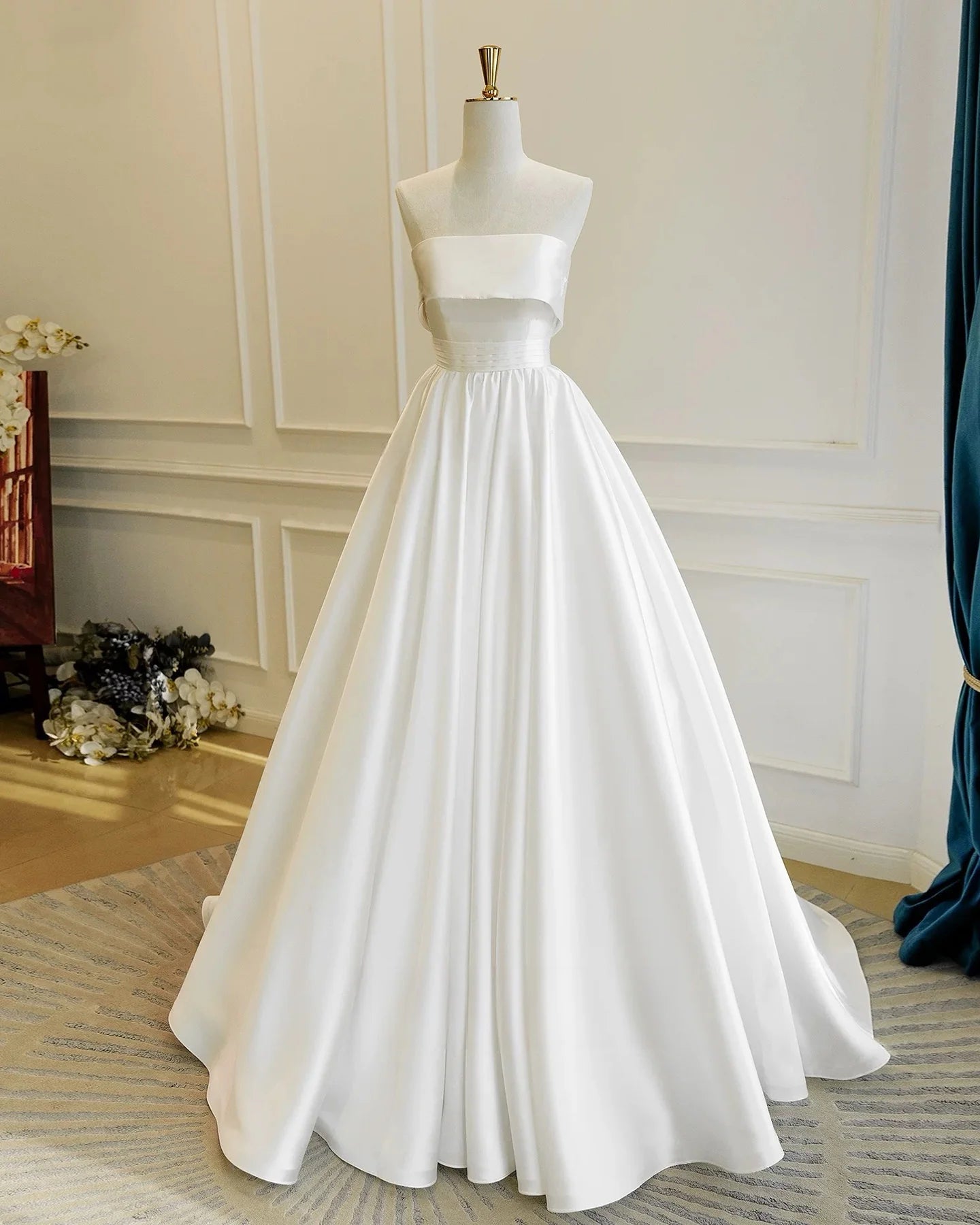Sophisticated Classic Fitted Ball Gown Strapless Sleeveless Back Lace-Up Floor-Length Prom Dresses
